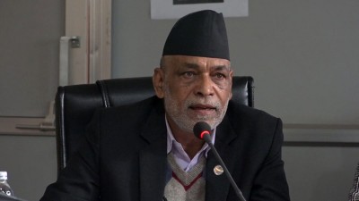  कृषिमन्त्री अधिकारी भन्छन्- अबका दश दिनमा युरिया मल सहज रूपमा उपलब्ध हुन्छ 